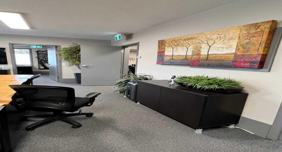 4926 55 Street, Red Deer, Alberta T4N2J5, ,Commercial,For Sale,55,A2179931