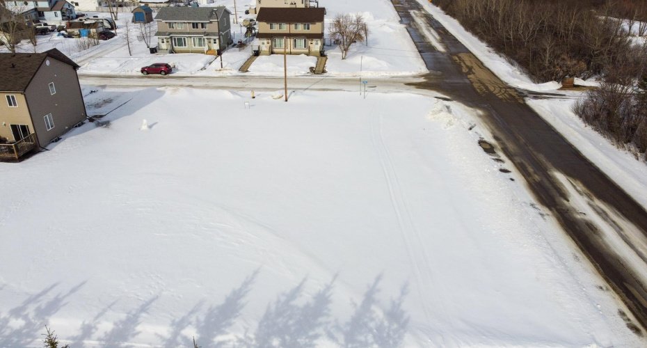 307 1st SE, Falher, Alberta T0H 1M0, ,Land,For Sale,1st SE,A1073021