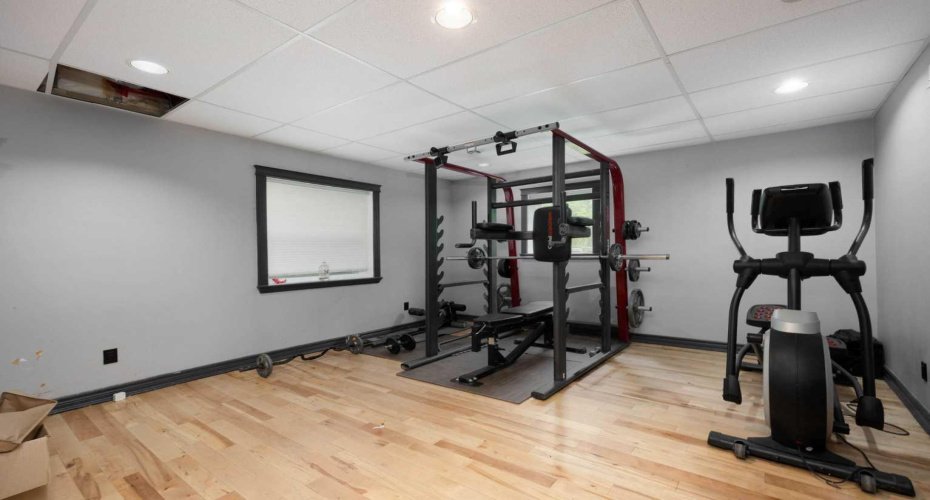 5627 Draper Road, Fort McMurray, Alberta T9H0K7, 7 Bedrooms Bedrooms, ,5 BathroomsBathrooms,Residential,For Sale,Draper,A2180430