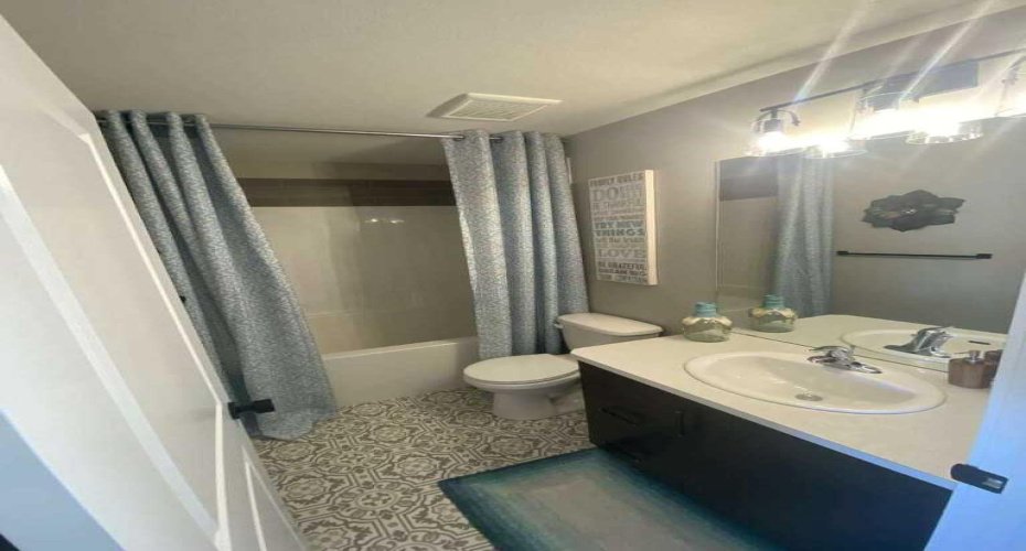 90 Memorial Parkway, Rural Red Deer County, Alberta T4E 3C4, 3 Bedrooms Bedrooms, ,3 BathroomsBathrooms,Residential,For Sale,Memorial,A2181275