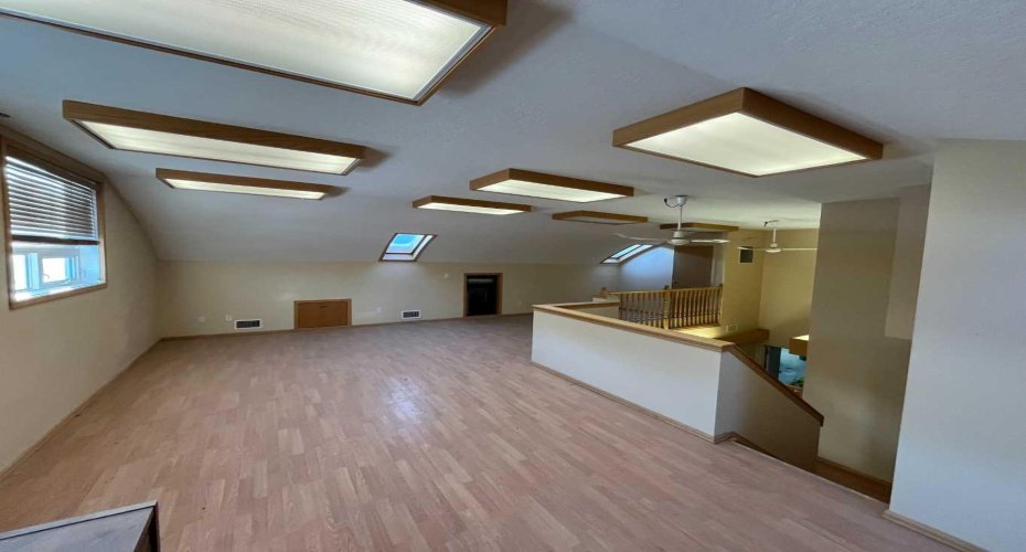 9608 96 Street, Peace River, Alberta T8S 1S4, ,Commercial,For Sale,96,A2182088