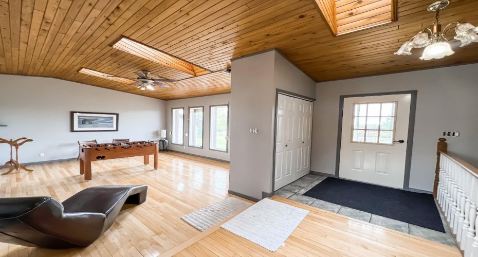 70341 RR 222, Rural Greenview No. 16, M.D. of, Alberta T0H 3N0, 5 Bedrooms Bedrooms, ,2 BathroomsBathrooms,Residential,For Sale,RR 222,A2132563