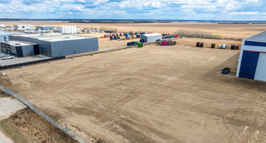 9101 150 Avenue, Rural Grande Prairie No. 1, County of, Alberta T8V 2N9, ,Commercial,For Lease,150,A2180547