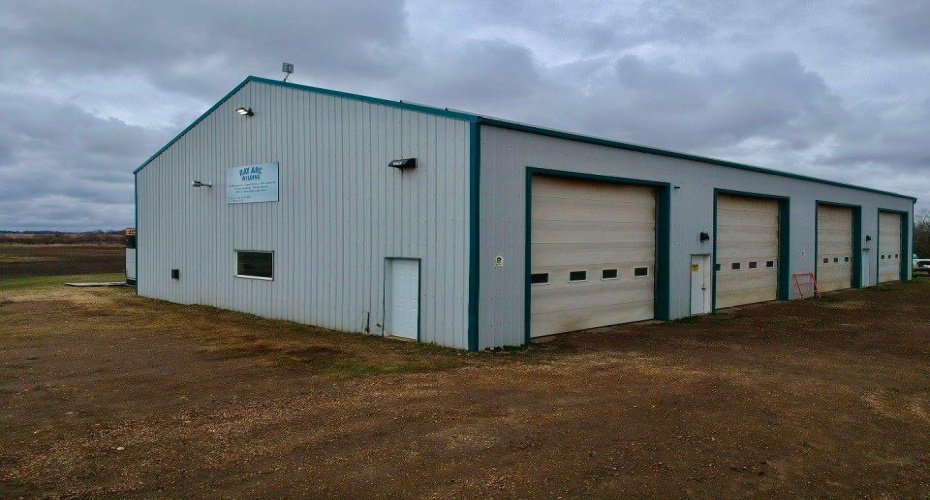 47017 21 Highway, Rural Camrose County, Alberta T4V 2M9, ,Commercial,For Sale,21,A2182582