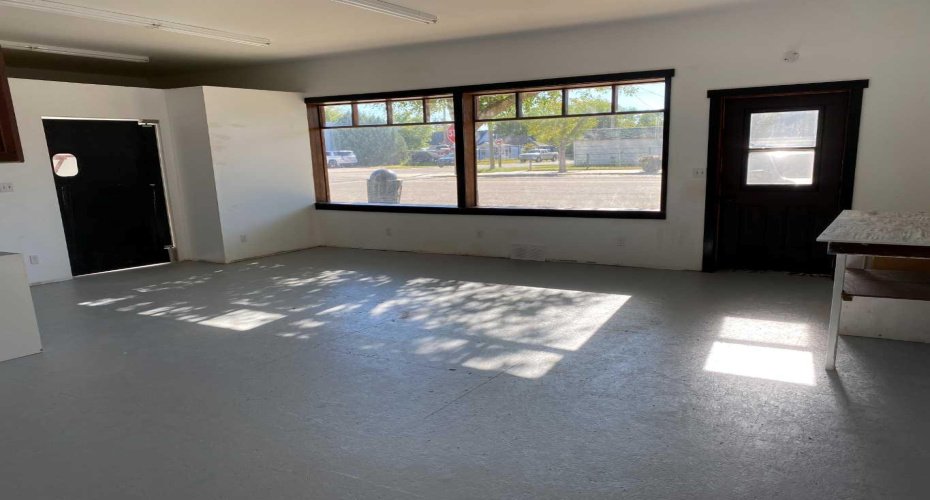 165 Centre Street, Tilley, Alberta T0J 3K0, 4 Bedrooms Bedrooms, ,3 BathroomsBathrooms,Residential,For Sale,Centre,A2183480