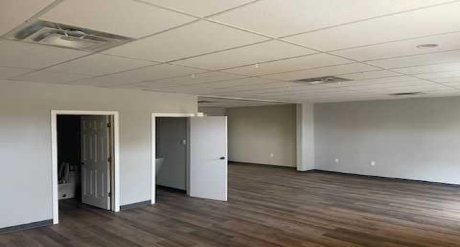 106 Broadway Avenue, Redcliff, Alberta T0J 2P0, ,Commercial,For Sale,Broadway,A2184196