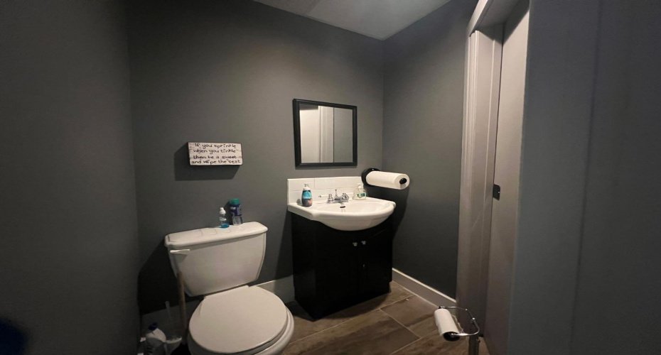 360 4 Street, Drumheller, Alberta T0J0Y3, ,Commercial,For Sale,4,A2183779