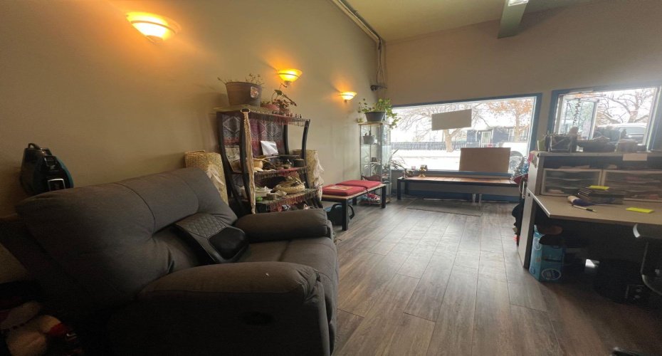 360 4 Street, Drumheller, Alberta T0J0Y3, ,Commercial,For Sale,4,A2183779