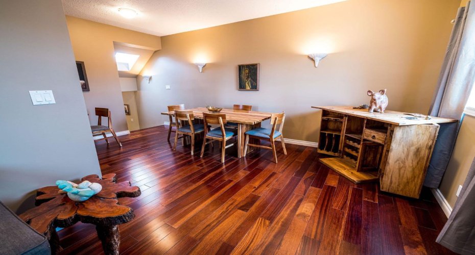 360 4 Street, Drumheller, Alberta T0J0Y3, ,Commercial,For Sale,4,A2183779