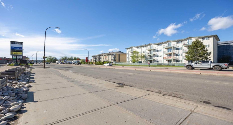 9401 Franklin Avenue, Fort McMurray, Alberta T9H 3Z7, ,Commercial,For Lease,Franklin Professional Centre,Franklin,A2184597