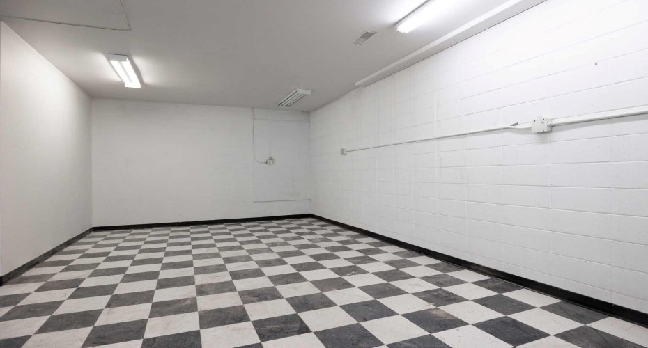 9401 Franklin Avenue, Fort McMurray, Alberta T9H 3Z7, ,Commercial,For Lease,Franklin Professional Centre,Franklin,A2184598