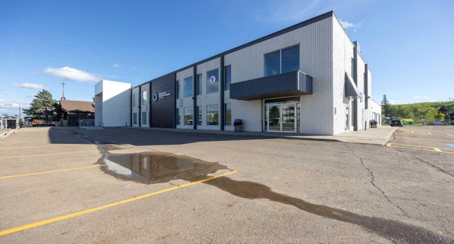9401 Franklin Avenue, Fort McMurray, Alberta T9H 3Z7, ,Commercial,For Lease,Franklin Professional Centre,Franklin,A2184599