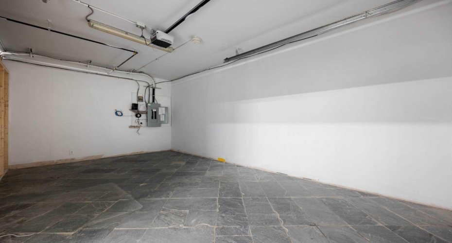 9401 Franklin Avenue, Fort McMurray, Alberta T9H 3Z7, ,Commercial,For Lease,Franklin Professional Centre,Franklin,A2184599