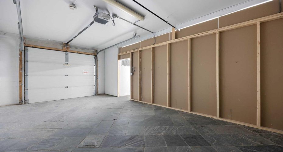 9401 Franklin Avenue, Fort McMurray, Alberta T9H 3Z7, ,Commercial,For Lease,Franklin Professional Centre,Franklin,A2184599