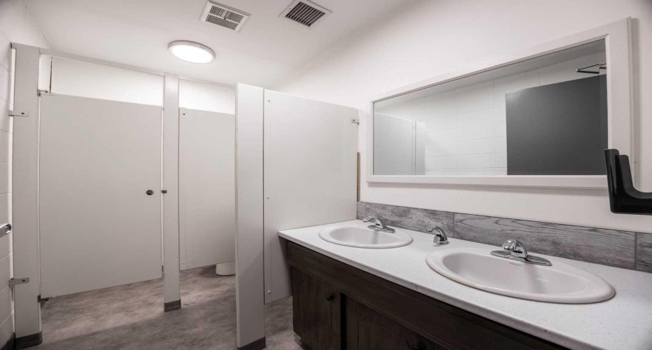 9401 Franklin Avenue, Fort McMurray, Alberta T9H 3Z7, ,Commercial,For Lease,Franklin Professional Centre,Franklin,A2184601