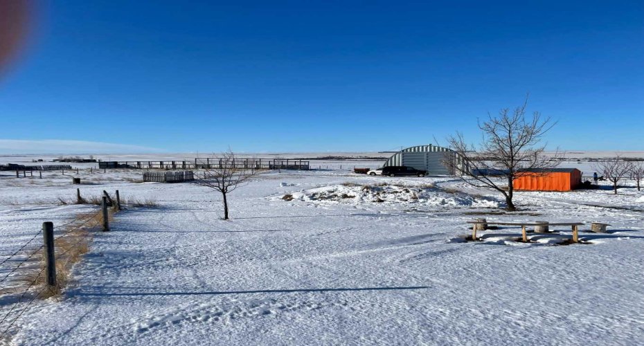 122061A 501 Highway, Milk River, Alberta T0K 1M0, 3 Bedrooms Bedrooms, ,1 BathroomBathrooms,Residential,For Sale,501,A2181079