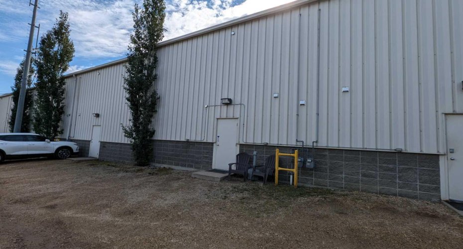 5712 48 Avenue, Camrose, Alberta T4V 0T6, ,Commercial,For Lease,48,A2170240