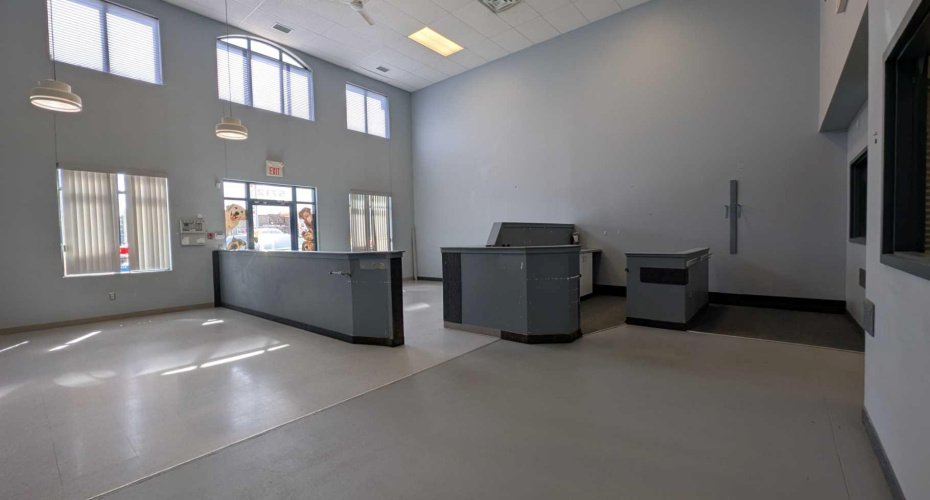 5712 48 Avenue, Camrose, Alberta T4V 0T6, ,Commercial,For Lease,48,A2170240