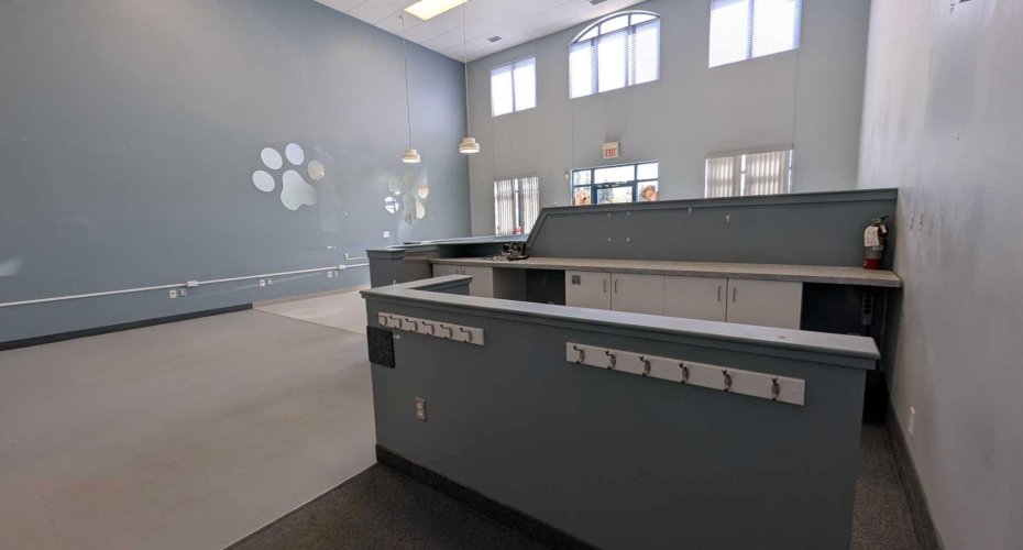 5712 48 Avenue, Camrose, Alberta T4V 0T6, ,Commercial,For Lease,48,A2170240