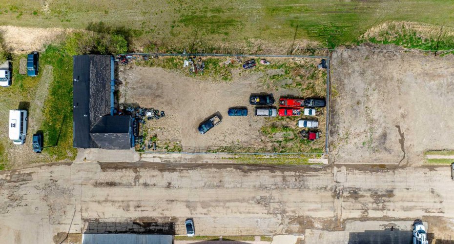 5031 47 Avenue, Spirit River, Alberta T0H 3G0, ,Commercial,For Sale,Spirit River Towing,47,A2171389