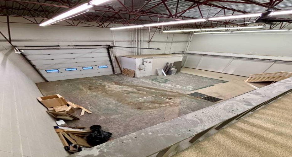 11402 100 Street, Grande Prairie, Alberta T8V 2N5, ,Commercial,For Lease,Aurora Plaza,100,A2187382