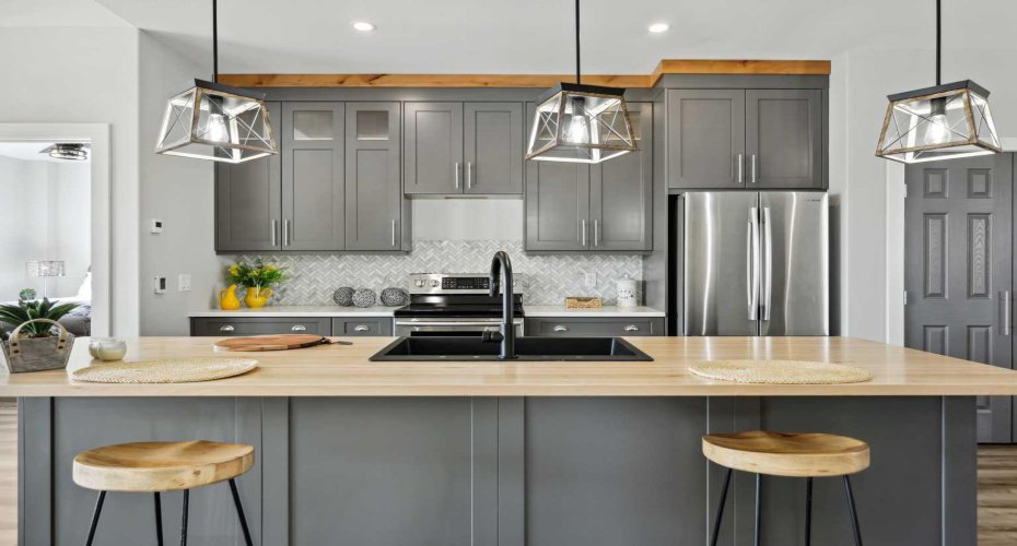 610 4 Avenue, Sundre, Alberta T0M 1X0, 2 Bedrooms Bedrooms, ,2 BathroomsBathrooms,Residential,For Sale,4,A2187770