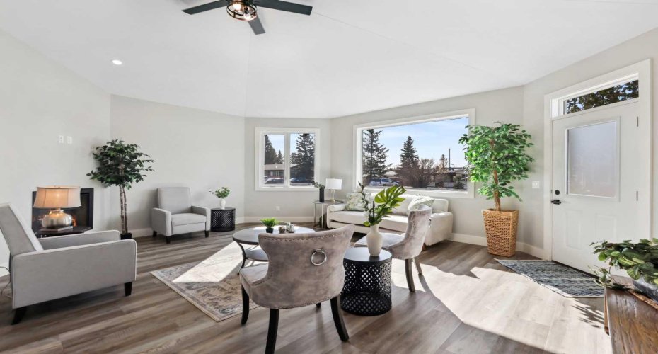 610 4 Avenue, Sundre, Alberta T0M 1X0, 2 Bedrooms Bedrooms, ,2 BathroomsBathrooms,Residential,For Sale,4,A2187770