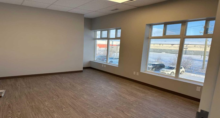 10055 120 Avenue, Grande Prairie, Alberta T8V 8H8, ,Commercial,For Lease,120,A2189432