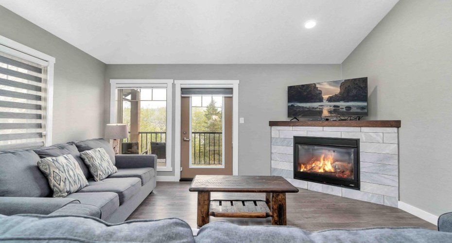 401 4 Street, Rural Cypress County, Alberta T0J 1C0, 2 Bedrooms Bedrooms, ,2 BathroomsBathrooms,Residential,For Sale,4,A2189281