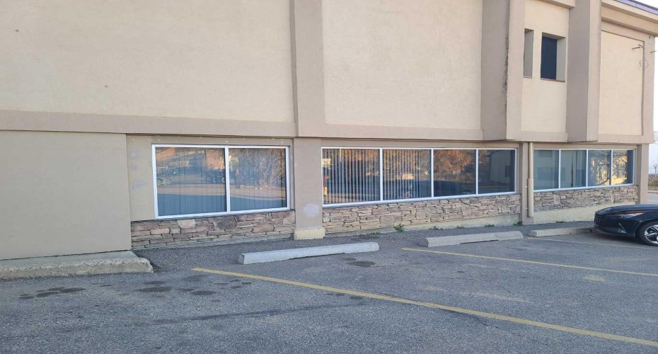9510 100 Street, Peace River, Alberta T8S 1S1, ,Commercial,For Lease,100,A2189802