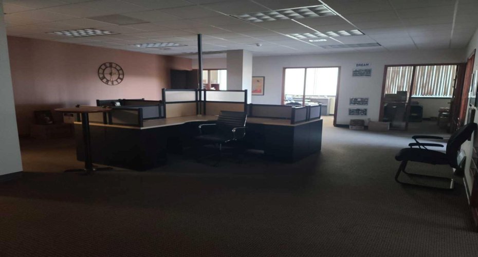 9510 100 Street, Peace River, Alberta T8S 1S1, ,Commercial,For Lease,100,A2189802