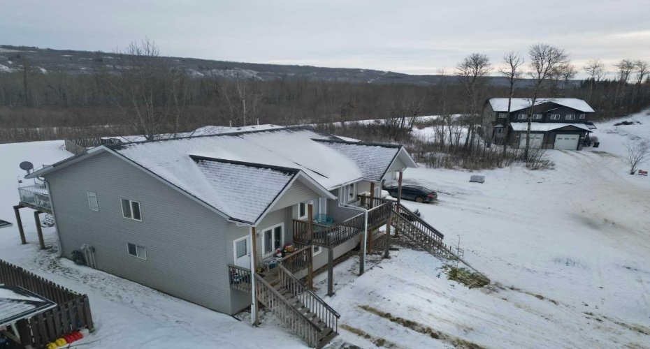 11304 91 Street, Peace River, Alberta T8S 1P7, 3 Bedrooms Bedrooms, ,2 BathroomsBathrooms,Residential,For Sale,91,A2190095