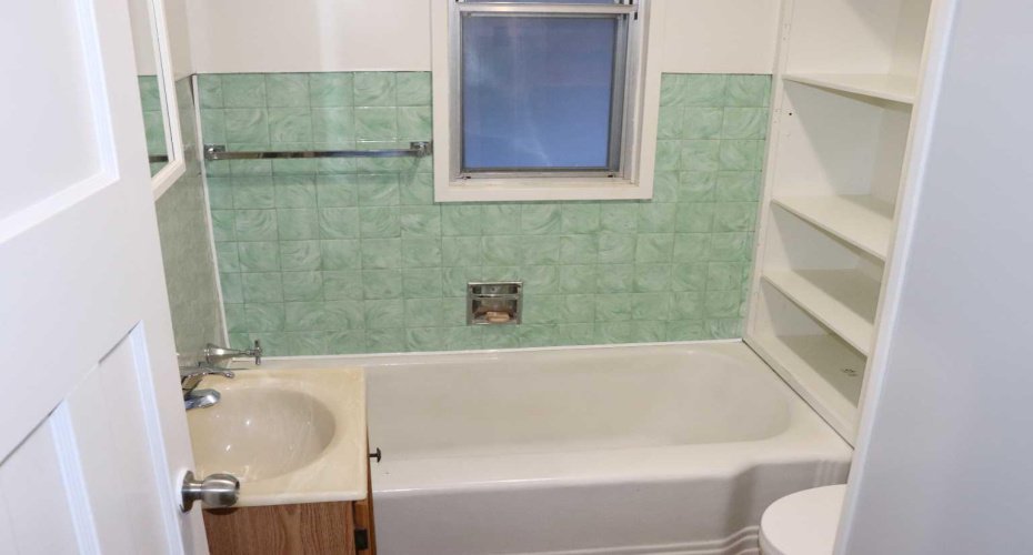 4702 4 Avenue, Edson, Alberta T7E 1C6, 2 Bedrooms Bedrooms, ,1 BathroomBathrooms,Residential,For Sale,4 Avenue,A2189703