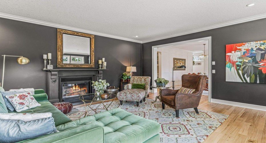 930 9 Street, Canmore, Alberta T1W1Z8, 8 Bedrooms Bedrooms, ,7 BathroomsBathrooms,Residential,For Sale,9,A2190010