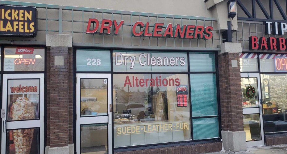 1440 52 Street, Calgary, Alberta T2A 4T8, ,Commercial,For Lease,52,A2184482