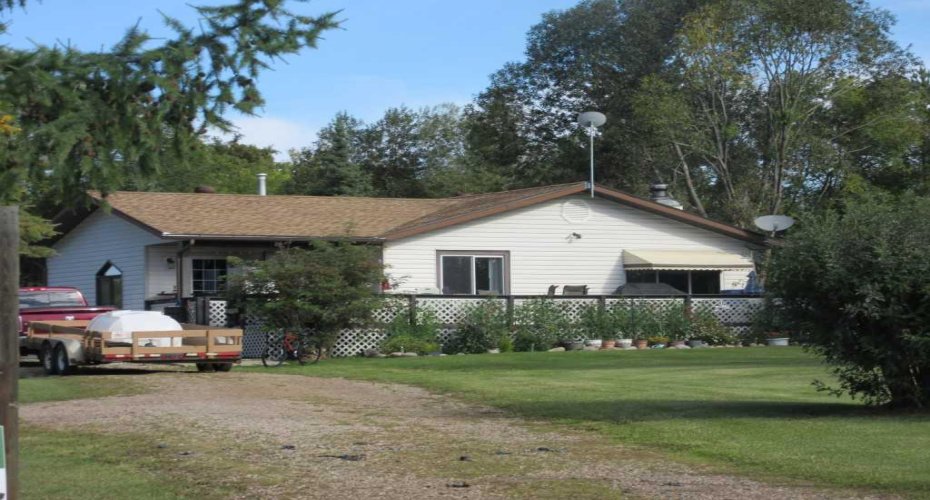 122, 15249 Twp Rd 665 A, Rural Lac La Biche County, Alberta T0A 2C0, 2 Bedrooms Bedrooms, ,1 BathroomBathrooms,Residential,For Sale,Twp Rd 665 A,A2190743
