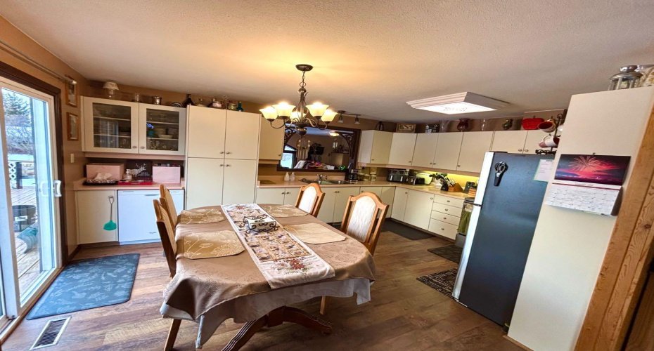 122, 15249 Twp Rd 665 A, Rural Lac La Biche County, Alberta T0A 2C0, 2 Bedrooms Bedrooms, ,1 BathroomBathrooms,Residential,For Sale,Twp Rd 665 A,A2190743