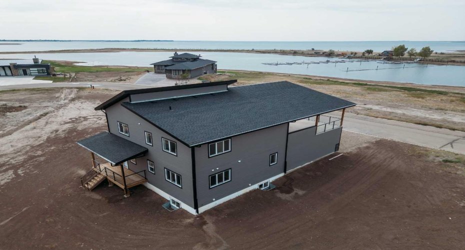 43 Kingfisher Estates Drive, Lake Newell Resort, Alberta T1R 0Y5, 3 Bedrooms Bedrooms, ,3 BathroomsBathrooms,Residential,For Sale,Kingfisher Estates,A2191466