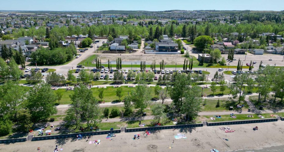 5020 42 Street, Sylvan Lake, Alberta T4S 1C1, ,Land,For Sale,42,A2191504