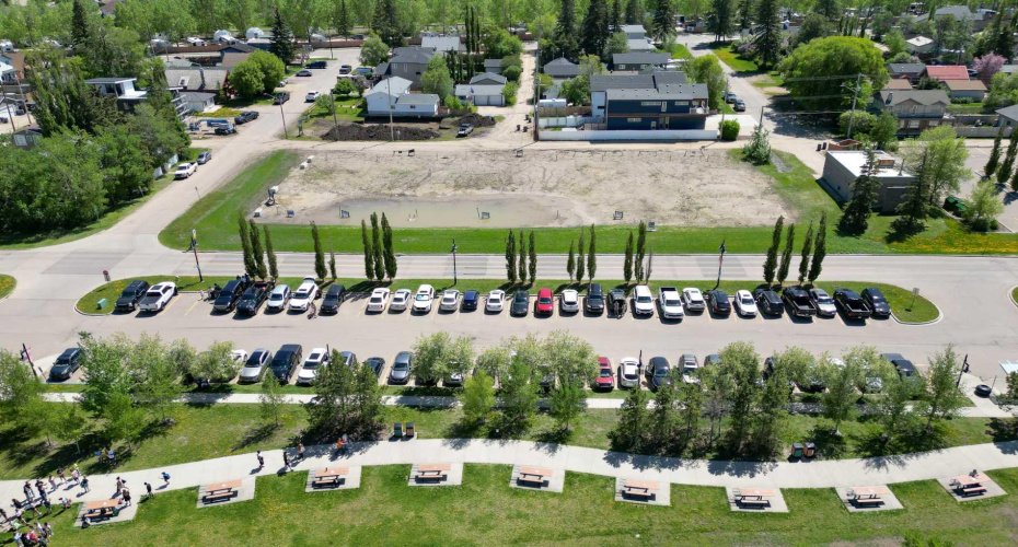 5020 42 Street, Sylvan Lake, Alberta T4S 1C1, ,Land,For Sale,42,A2191504