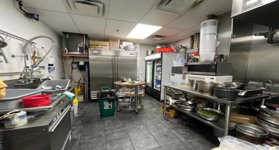 328 Centre Street, Calgary, Alberta T2G 4X6, ,Commercial,For Lease,Centre,A2191900