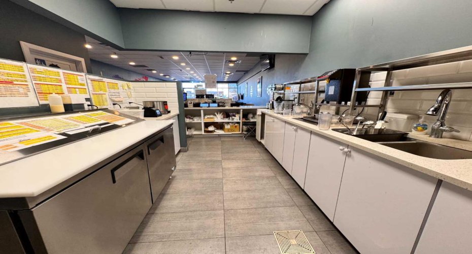 240 Midpark Way, Calgary, Alberta T2X 1N4, ,Commercial,For Lease,Midpark,A2191902