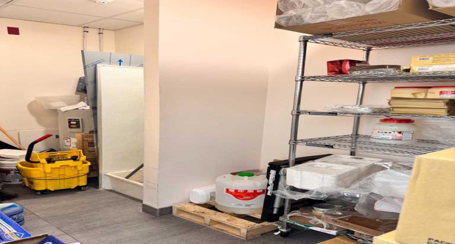 240 Midpark Way, Calgary, Alberta T2X 1N4, ,Commercial,For Lease,Midpark,A2191902