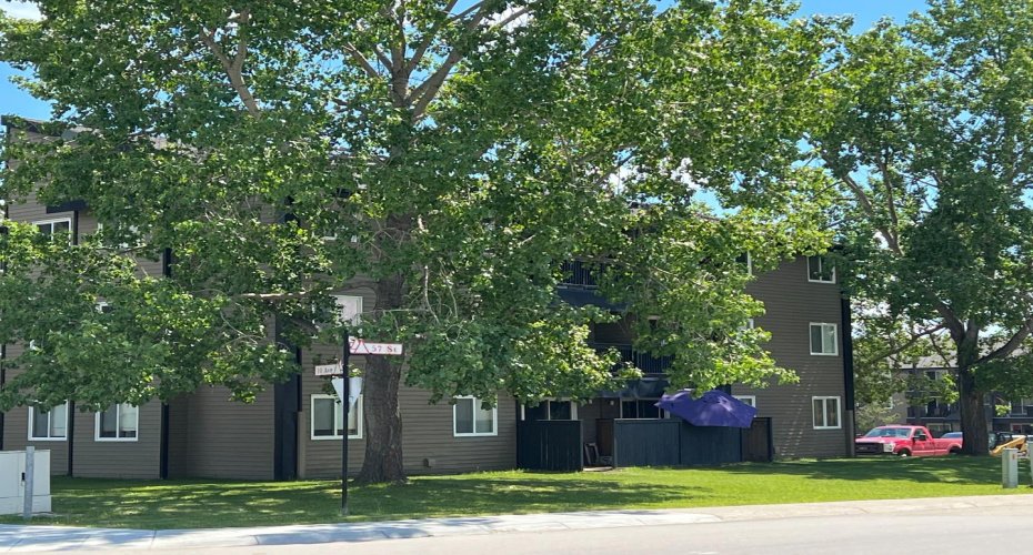 5611 10 Avenue, Edson, Alberta T7E 1R4, 3 Bedrooms Bedrooms, ,2 BathroomsBathrooms,Residential,For Sale,10,A2099380