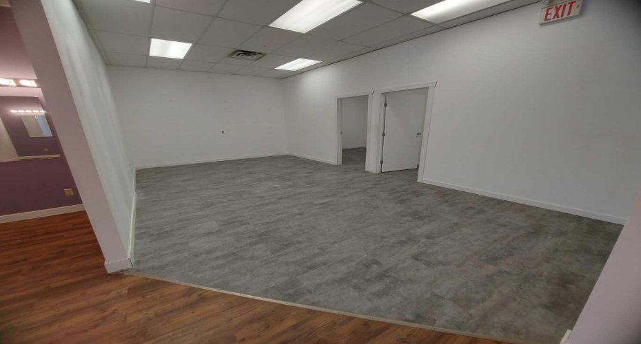 4801 51 Avenue, Red Deer, Alberta T4N 4H2, ,Commercial,For Lease,River Valley Place,51,A2193143