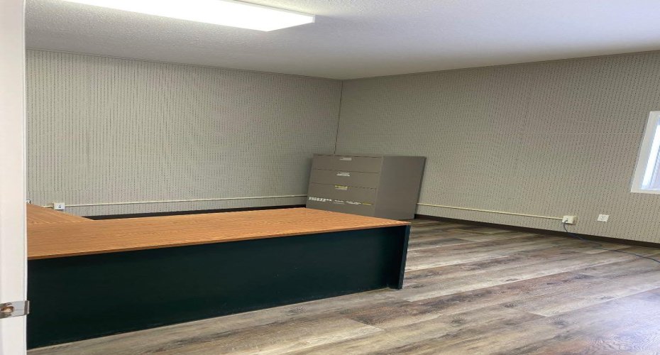 6701 & 6705 44 Avenue, Ponoka, Alberta T4J 1J8, ,Commercial,For Sale,44 Avenue,A2193214