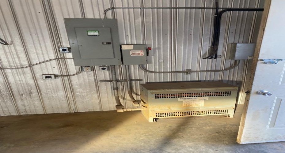 6701 & 6705 44 Avenue, Ponoka, Alberta T4J 1J8, ,Commercial,For Sale,44 Avenue,A2193214