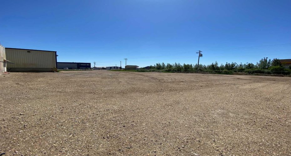 6701 & 6705 44 Avenue, Ponoka, Alberta T4J 1J8, ,Commercial,For Sale,44 Avenue,A2193214