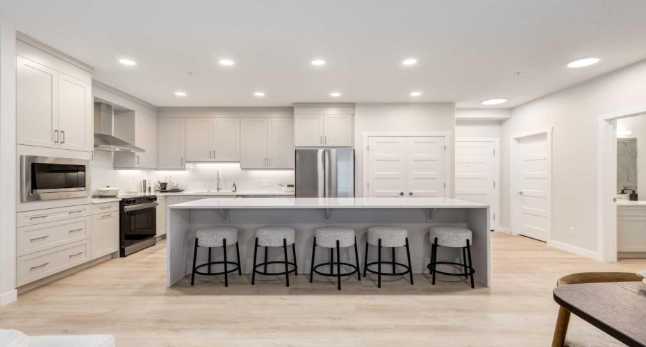 175 Wolf Hollow Crescent, Calgary, Alberta X0X 0X0, 2 Bedrooms Bedrooms, ,2 BathroomsBathrooms,Residential,For Sale,Wolf Hollow,A2189412