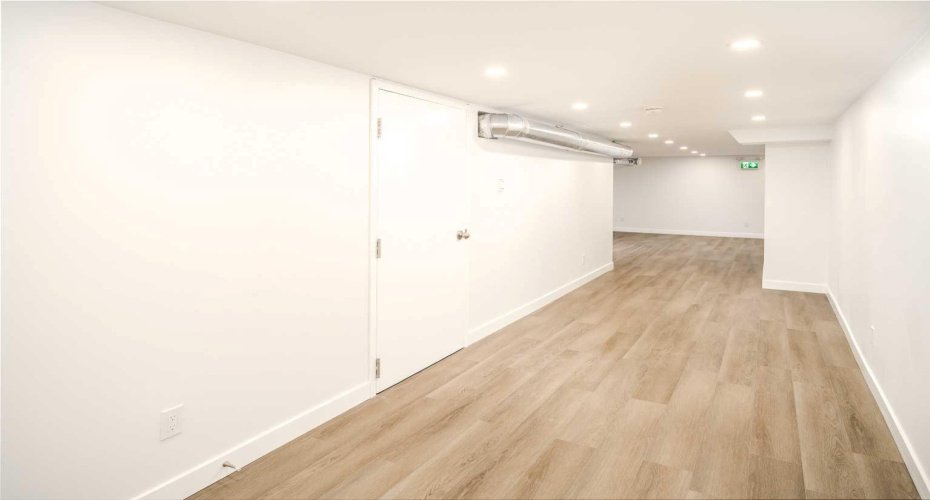 200A Centre Street, Calgary, Alberta T2G 2B6, ,Commercial,For Sale,Centre,A2194322